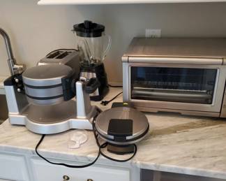 Waffle Irons, Toaster and Blender