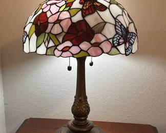 Tiffany-Style Stained Glass Lamp w/ Butterfly