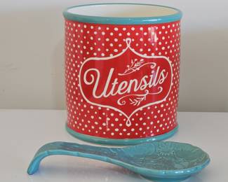 Pioneer Woman Utensils & Spoon Holders