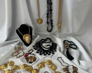 Bold Regal Vintage Lion Motif Statement Necklace Collection