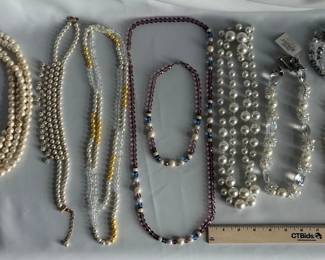 Faux Pearl 8 Piece Necklace Collection