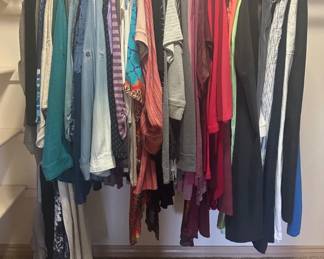 50 Womens L XL Clothing Lot Dresses, Tops, Slacks