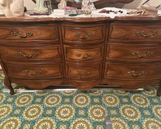 Broyhill dresser