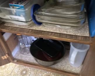 Serving dishes