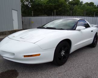 1993 Pontiac Firebird, one owner, 71K Carfax documented miles!