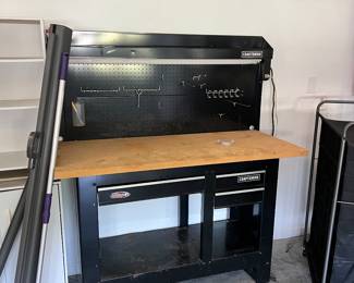 Craftsman work bench