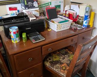 Nice desk and supplies