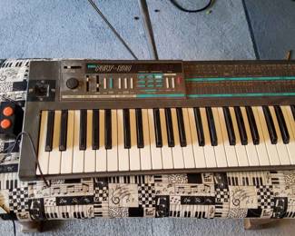 Poly 800 Keyboard
