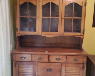 Hutch Cabinet