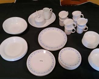 Carell Dish Set