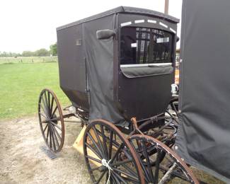AMISH WAGON