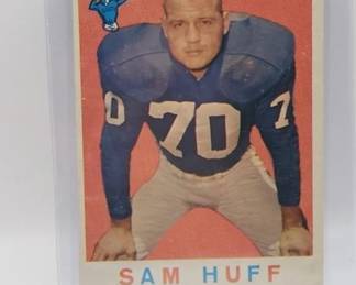 1959 TOPPS SAM HUFF ROOKIE CARD. NICE SHAPE