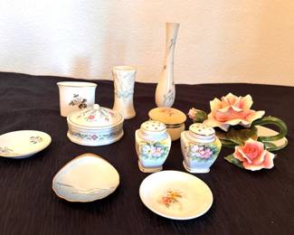 Beleek Vase Vintage Porcelain Pieces