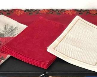 Lenox Poinsetia Christmas Linens