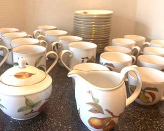 40pc Royal Worcester Eversham CupsSaucers