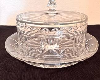 Marquee By Waterford Covered Cake Platter