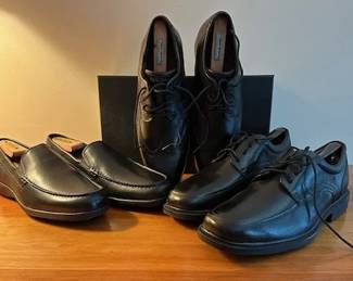 Men's Rockport Shoes, Size 9.