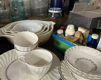 Weirdly there is some china and Pyrex!