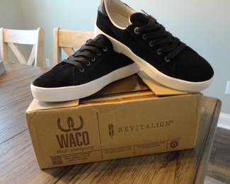 Waco Shoe Company/ New in the Box/Size 7.5