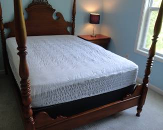 Full Size Bed