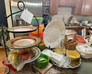 3,tier stand sold without plates, Pottery Barn Plates…..