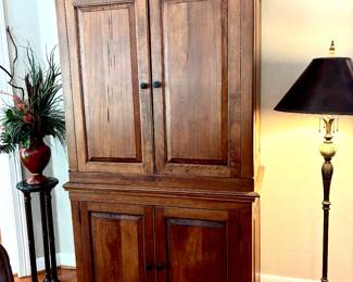 Armoire