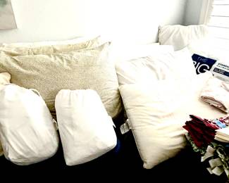 Bed pillows