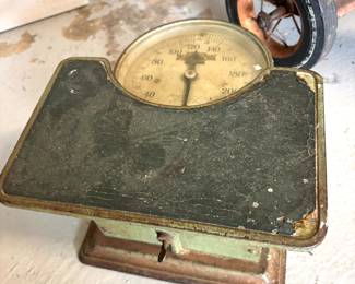 Antique scale