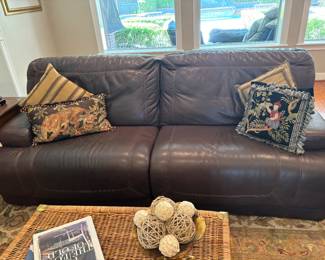 Extreme comfort leather electric recliner sofa