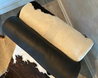 Cassina chaise - $4000 or best offer. Call Patty (or text) with offers to buy and setup a pickup. We will make pickup easy for you! 847-772-0404.