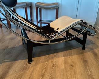 Cassina chaise - $4000 or best offer. Call Patty (or text) with offers to buy and setup a pickup. We will make pickup easy for you! 847-772-0404.