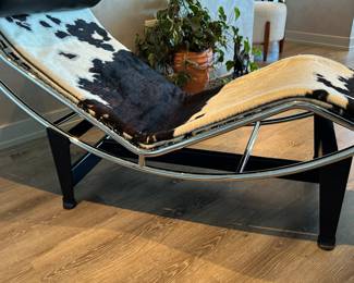 Cassina chaise - $4000 or best offer. Call Patty (or text) with offers to buy and setup a pickup. We will make pickup easy for you! 847-772-0404.