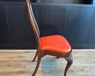 Beautiful brass and glass round table with 6 Hickory reupholstered chairs (only 4 shown). All for $1200. Call Patty (or text) with offers to buy and setup a pickup. We will make pickup easy for you! 847-772-0404.