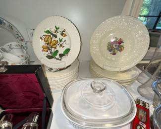 Luncheon vintage plates