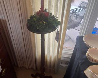 Candle stand