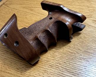 Bullseye pistol grips for Browning Buckmark 22