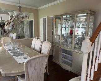 Beautiful Vintage Dinning Room Set 8 chairs and Table Swimming Pool Floats