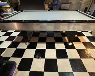 MCM pool table
