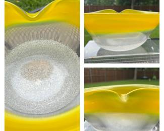 Murano lime heavy glass, yellow and clear bowl.
It’s a BEAUTY!