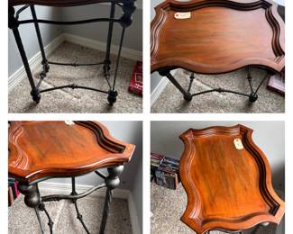 Wood and metal accessory table. Great shape.!