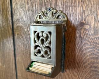 Matchbox holder
