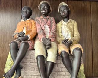 Vintage Americana sculpture