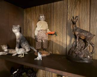 Figurines