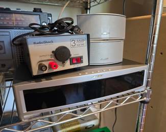 Radio Shack Power Supply 3AMP 13.8VDC
Pair Bose speakers