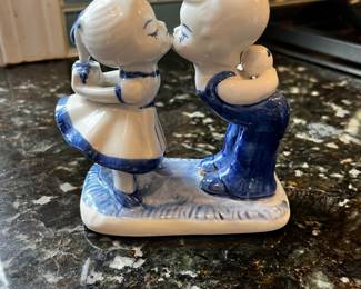 Delft Blue Dutch Boy and Girl Kissing Porcelain Hand Painted