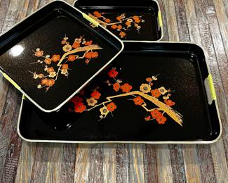 3PC New Old Stock Midcentury Asian Lacquerware Floral Nesting Trays