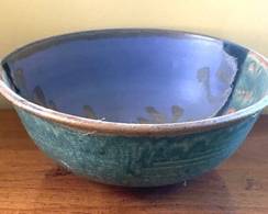 Beautiful Signed Pottery Bowl
Measures 4.5 inches tall and 11 inches in diameter.