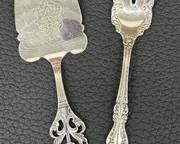 Vintage Small T H Marthinsen Norwegian 830s Silver Cake Slice & Vintage Sterling Silver Meat / Salad Serving Fork
Weight: 53 grams
