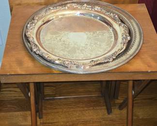 Set of 4 Wooden TV Trays plus one extra one - Silver Platters