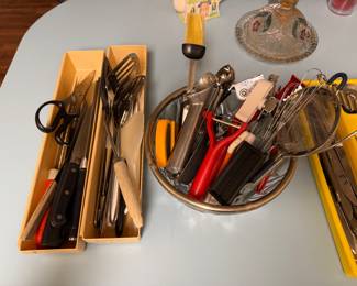Utensils, Knives
